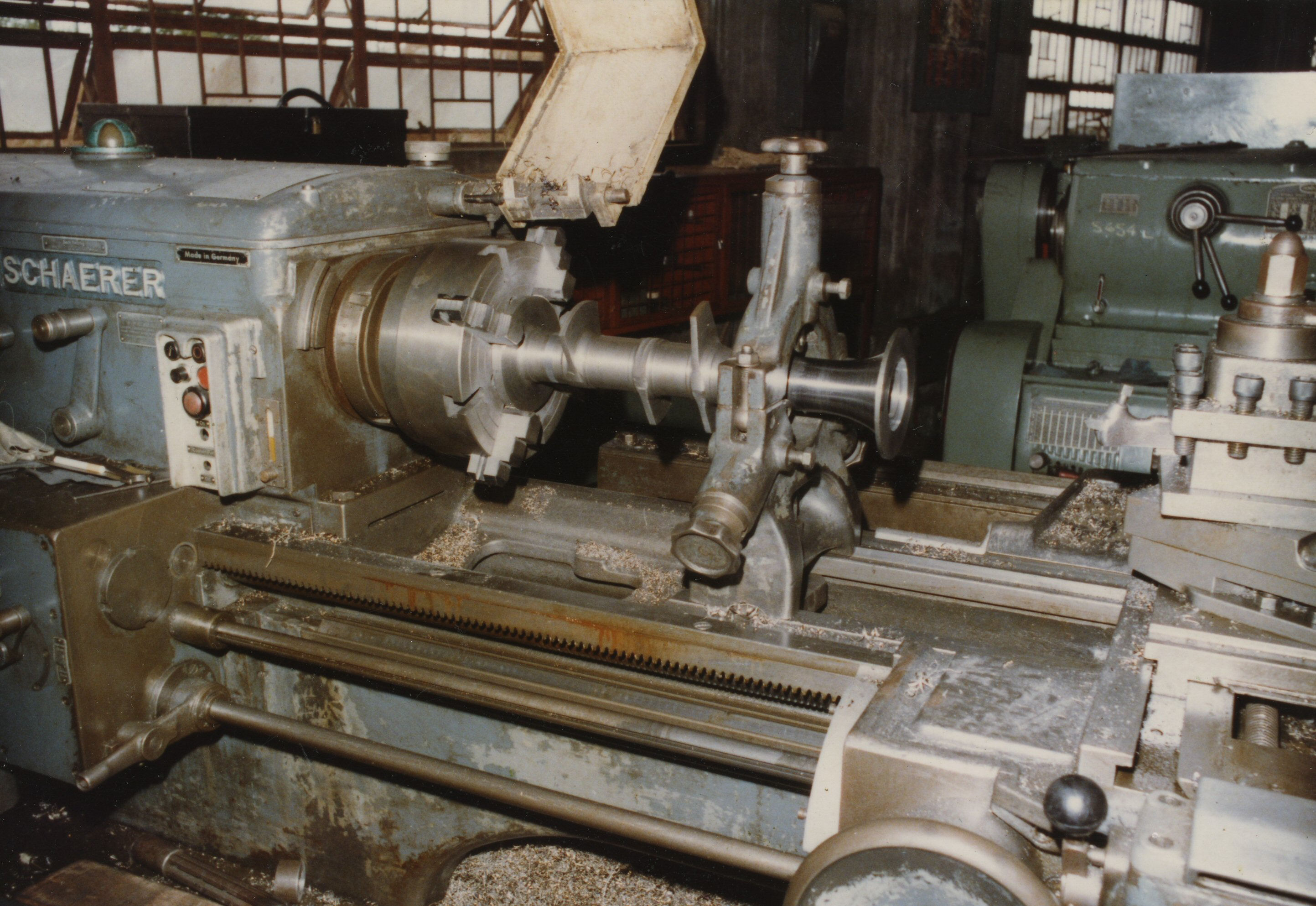 Axle Trumpet, Philippines 1984.jpg