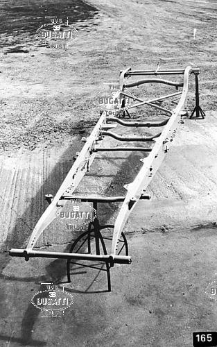 Bugatti 41 Tr. Chassis 1.jpg