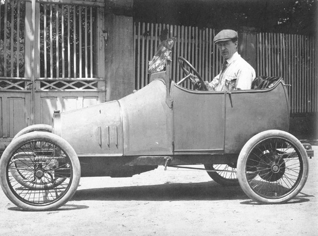 bugatti_bebe (1).jpg