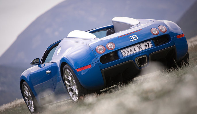 4-photos-conso-auto-Bugatti-Veyron-Bugatti-Veyron_articlephoto.jpg